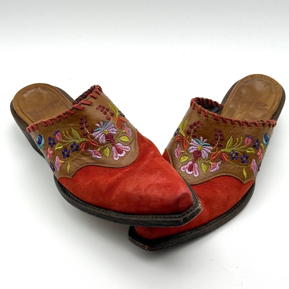 Liberty Black‎ Womens Red Suede Floral Embroidered Western Mules Shoes Size 6